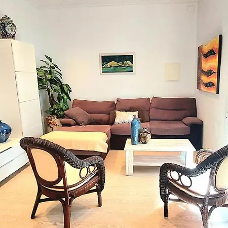 Isamar Apartment